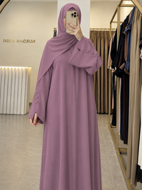 Mutton pink bell sleeve abaya worn view - Aizel Abaya